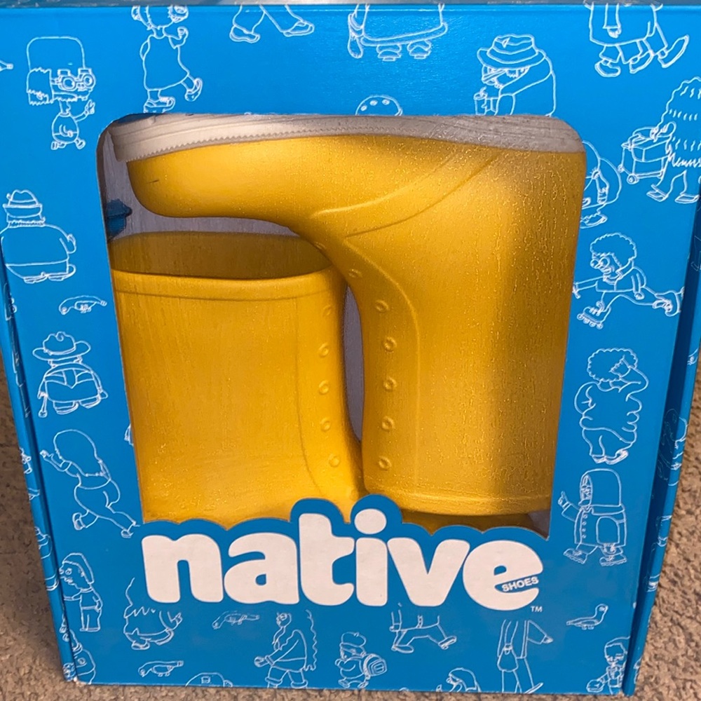 Native Sid Rubber rain boots in yellow size kids 3 / UK2/ EU34/ CM22